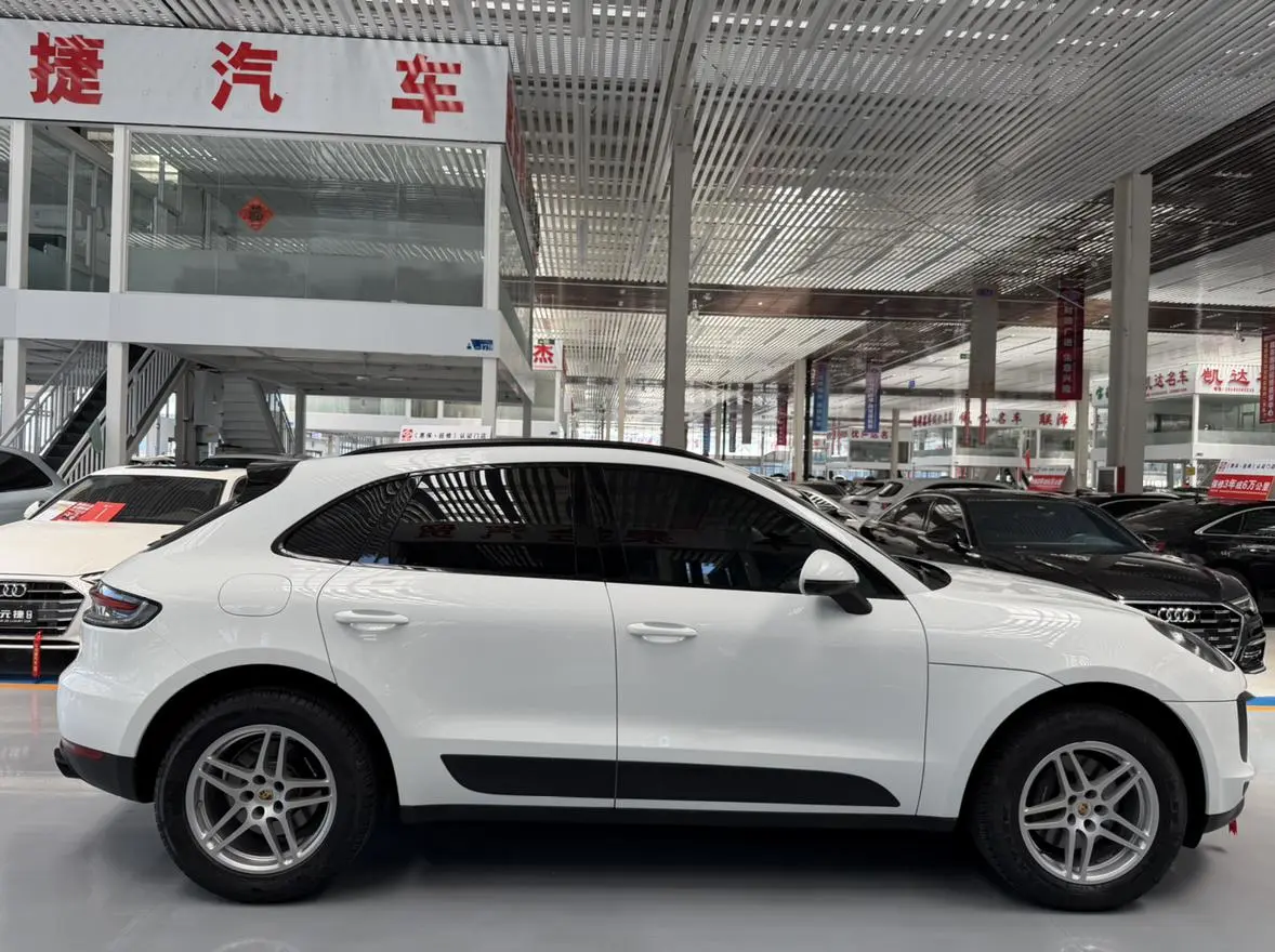 Porsche Macan 2020 Macan 2.0T