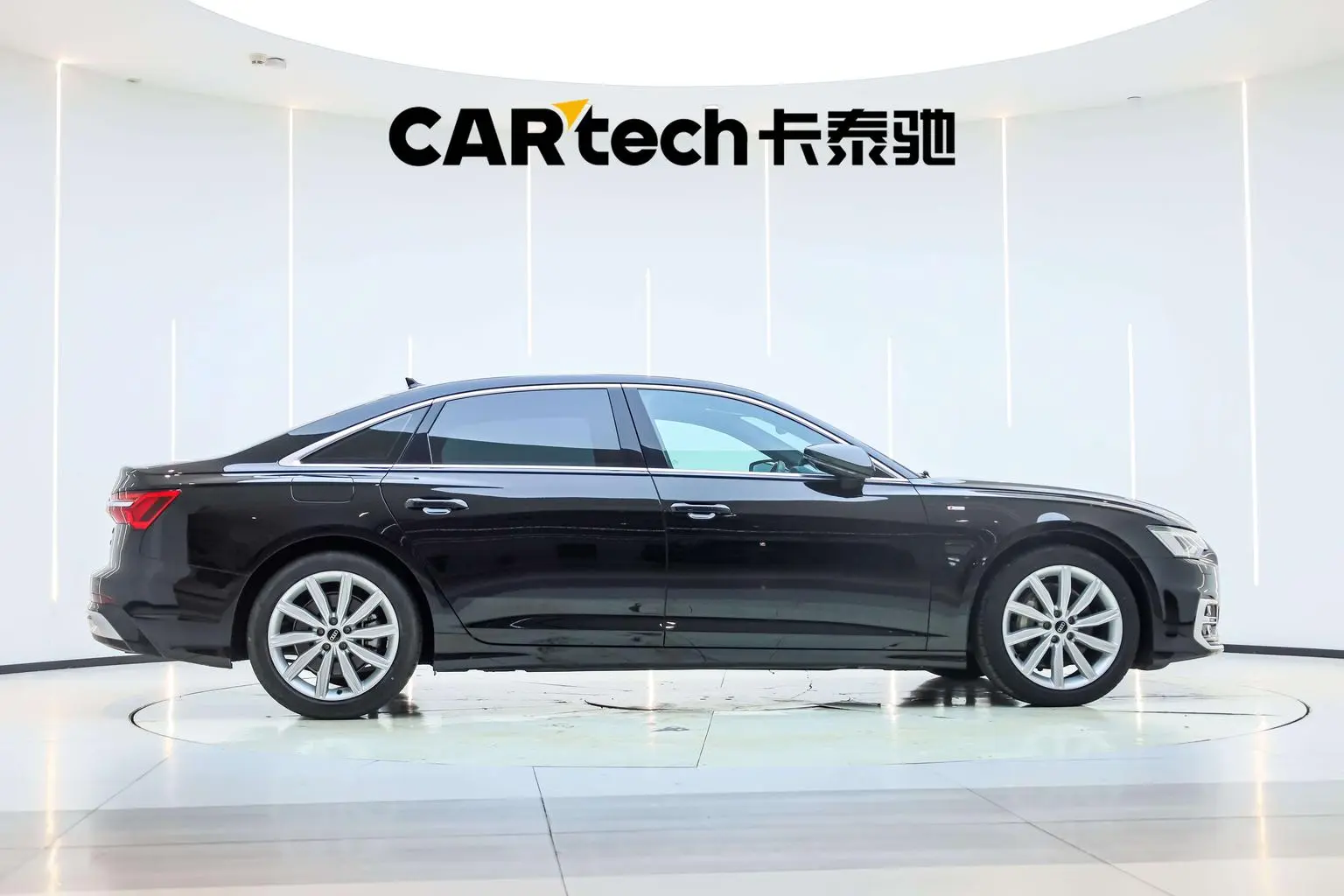 Audi A6L 2023 45 TFSI Select Dynamic