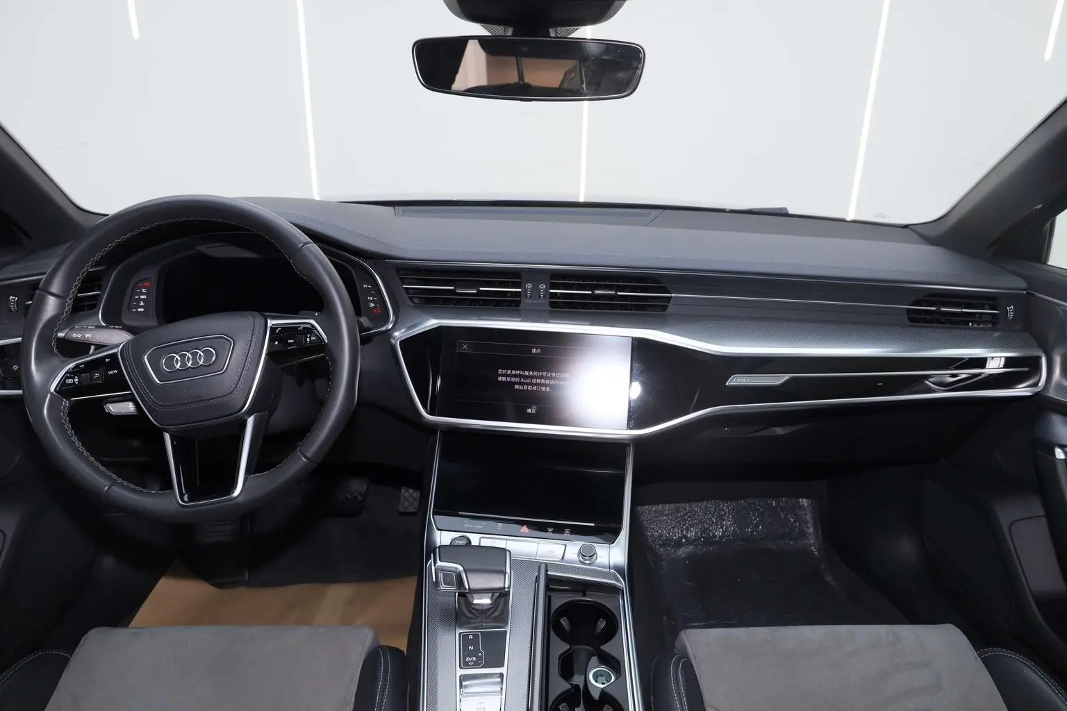 Audi A6L 2023 45 TFSI Select Dynamic