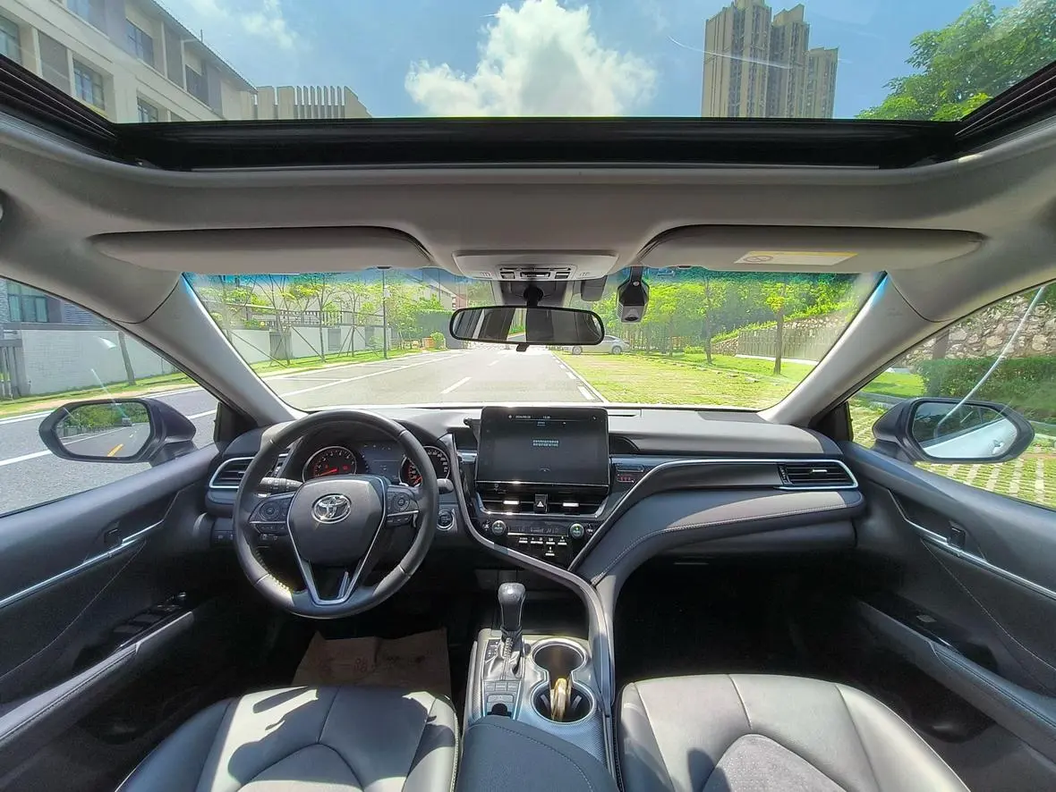 Toyota Camry 2021 2.0S Sport