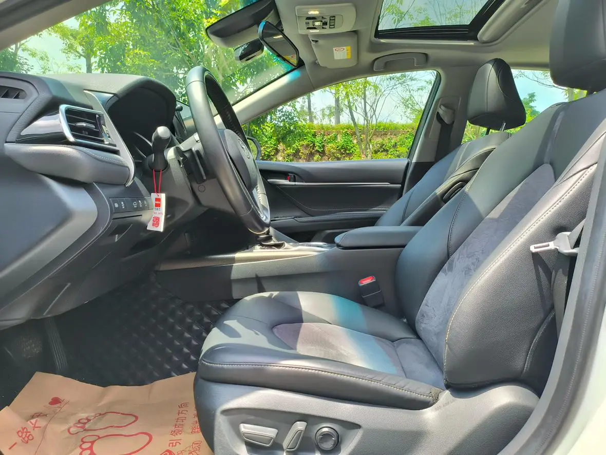 Toyota Camry 2021 2.0S Sport