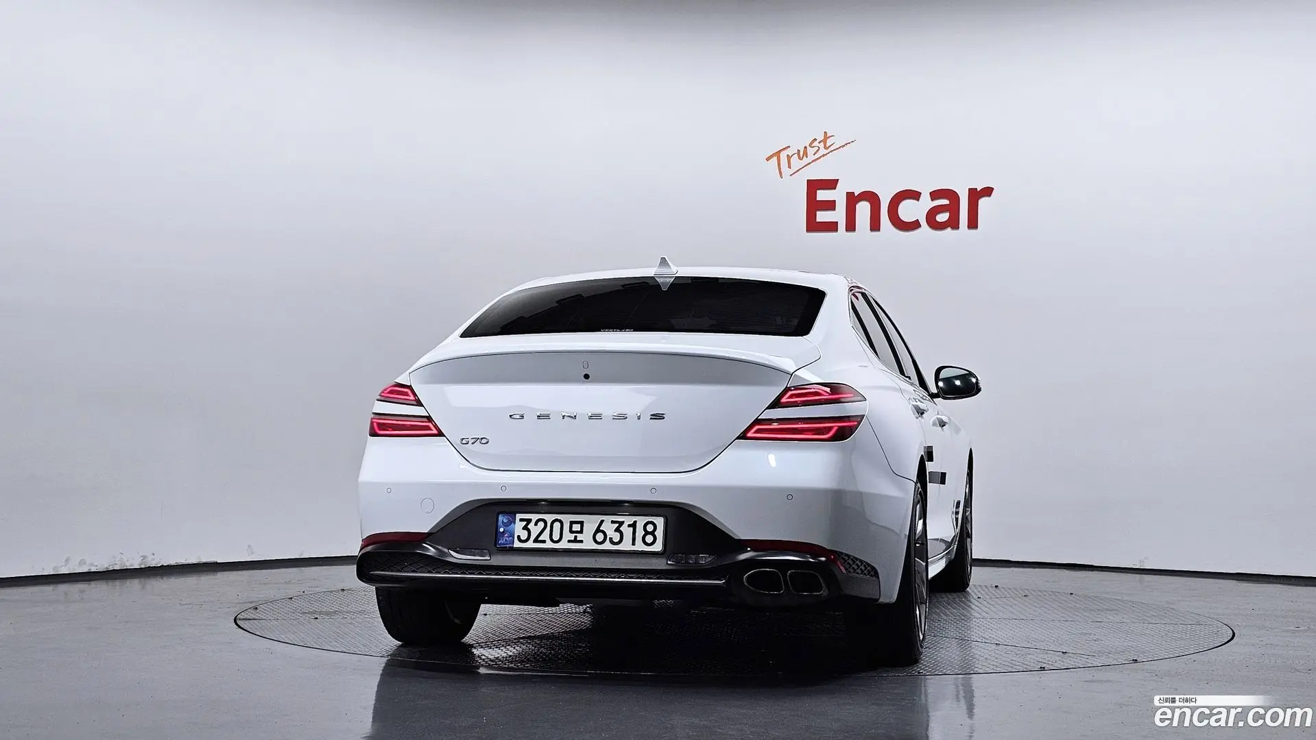 Genesis G70 Gasoline 2.0T 2WD