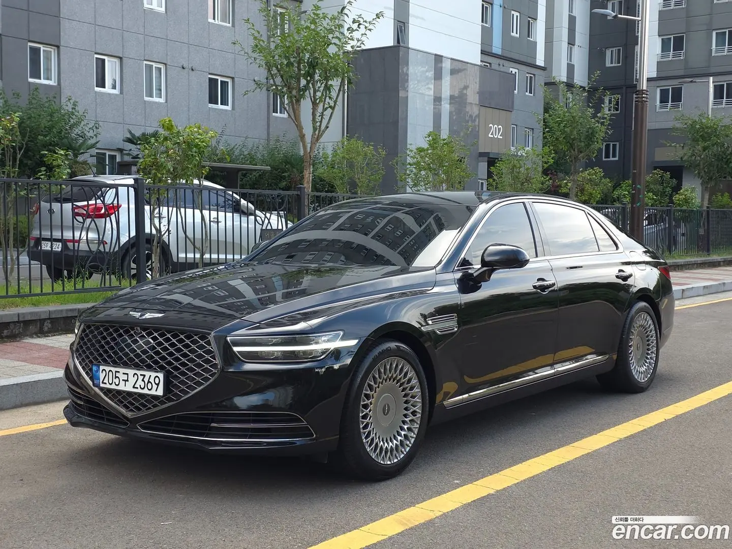 Genesis G90 3.8