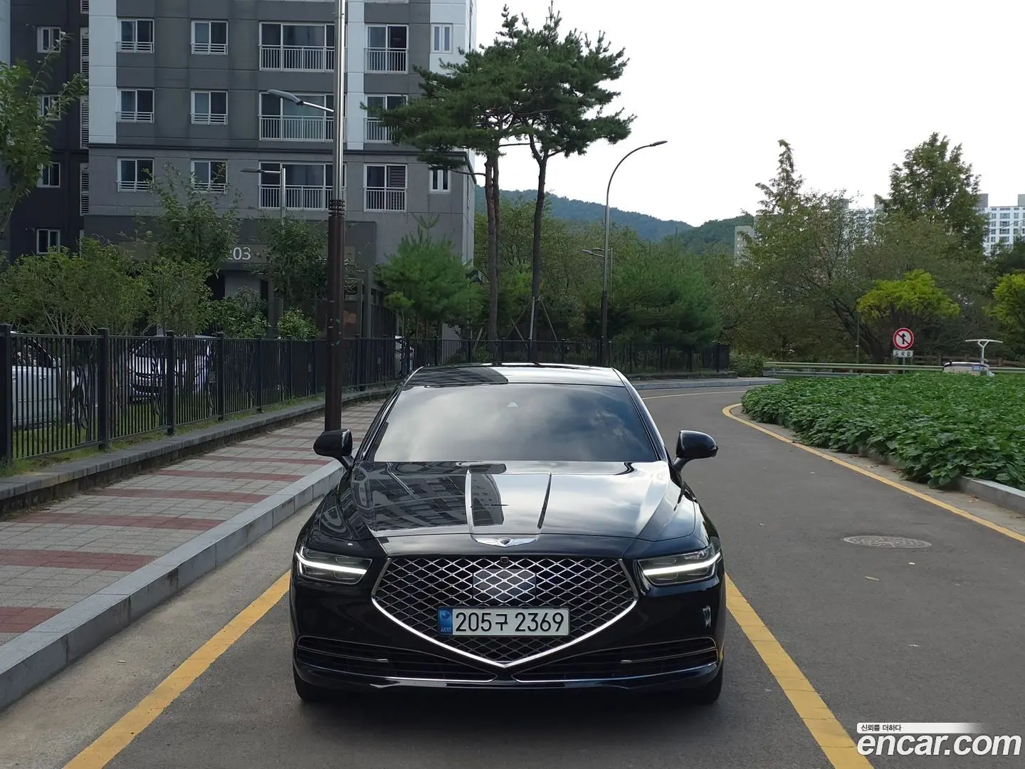 Genesis G90 3.8