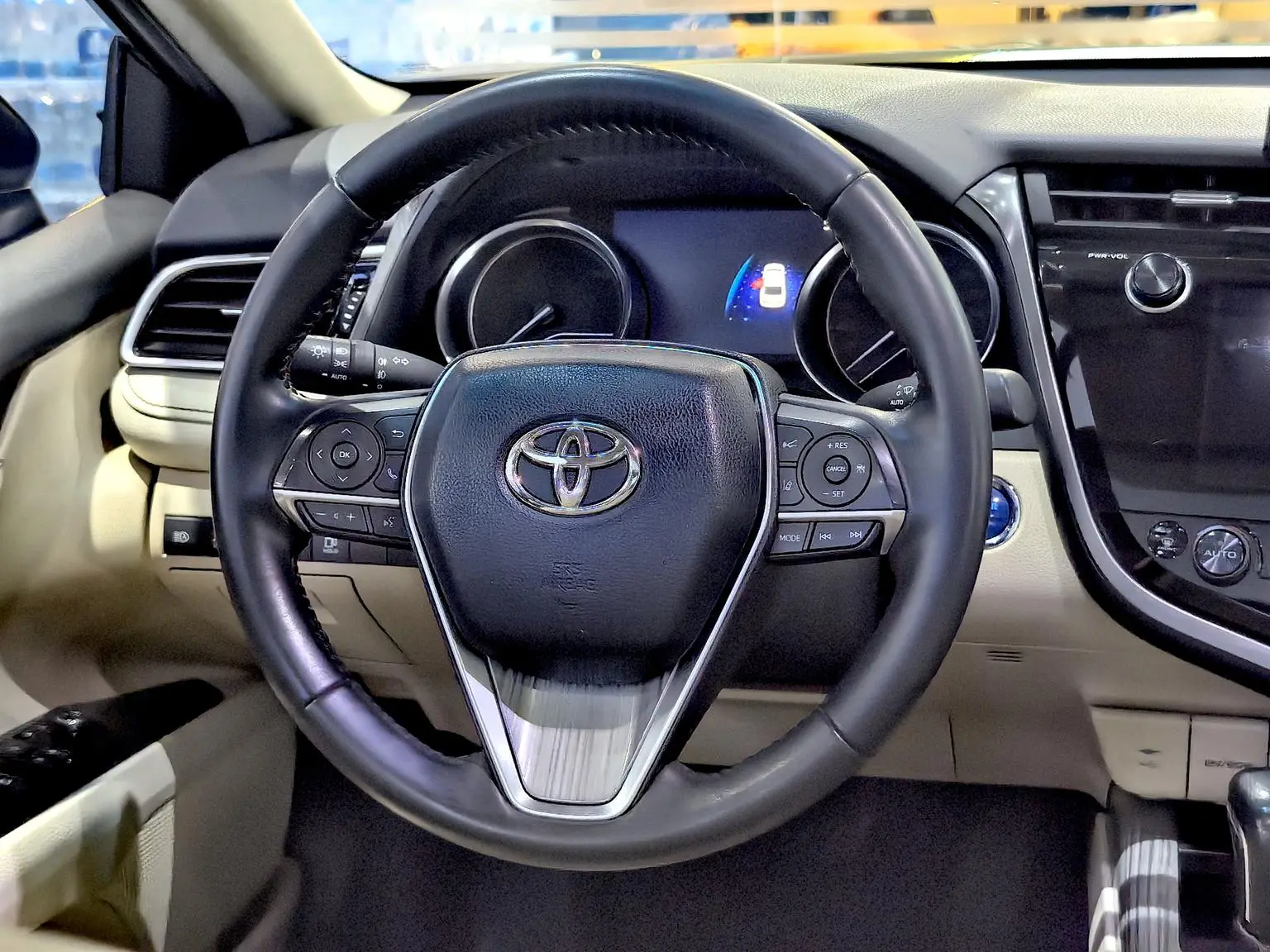 Toyota Camry 2019 Facelift Hybrid 2.5HG Luxury