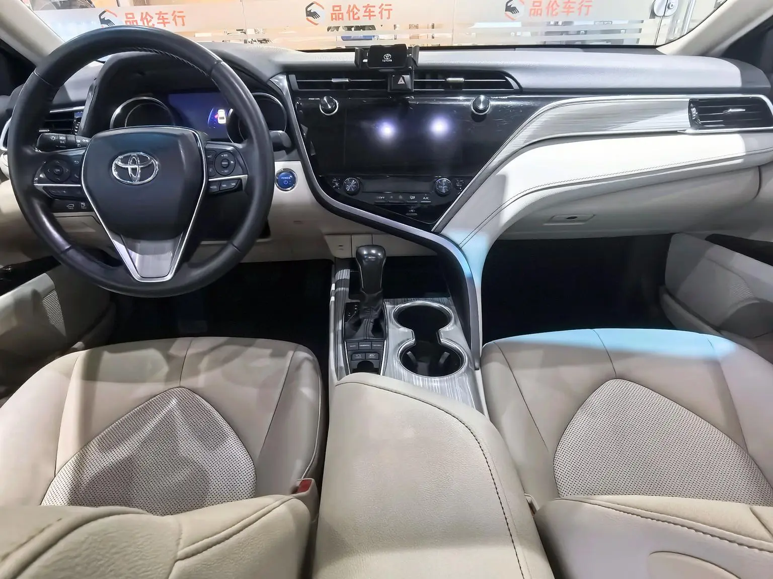 Toyota Camry 2019 Facelift Hybrid 2.5HG Luxury