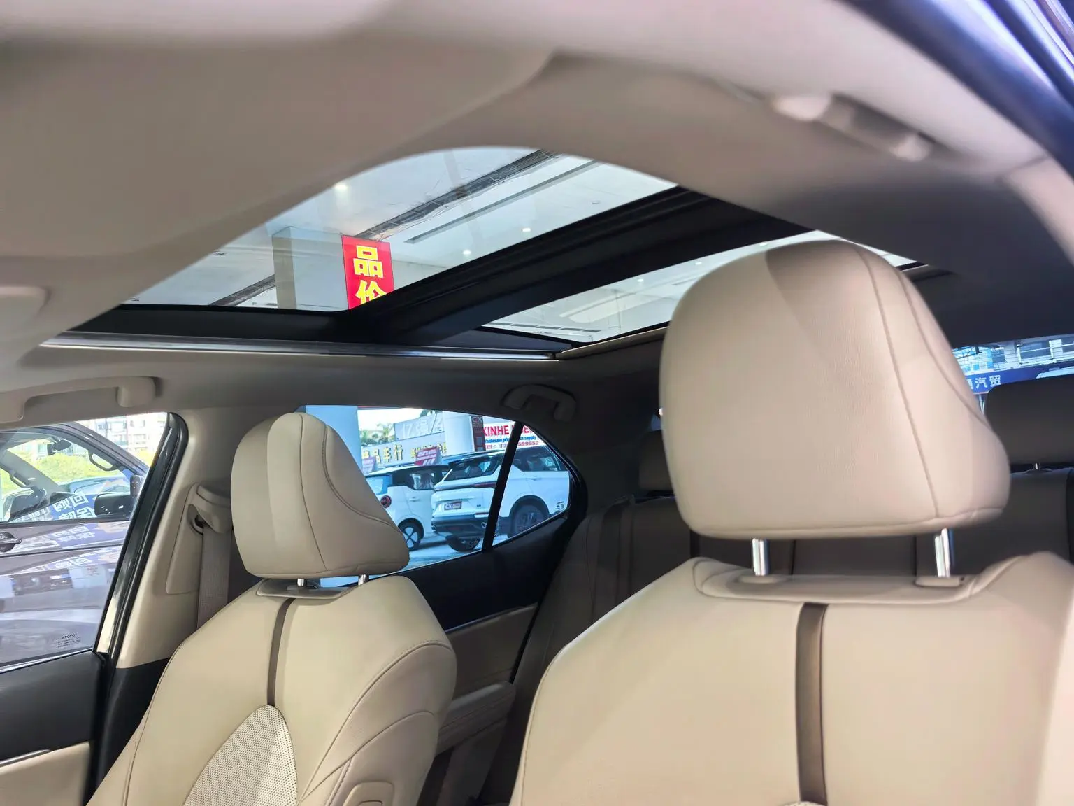 Toyota Camry 2019 Facelift Hybrid 2.5HG Luxury