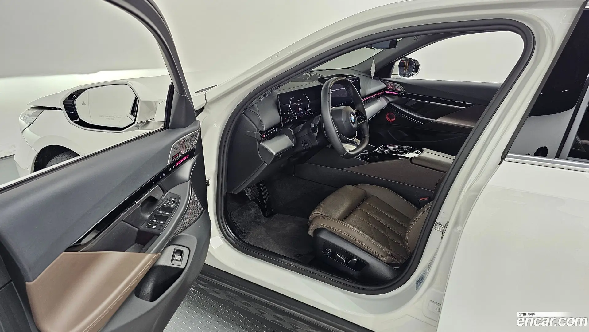 BMW 5-Series 520i 2020