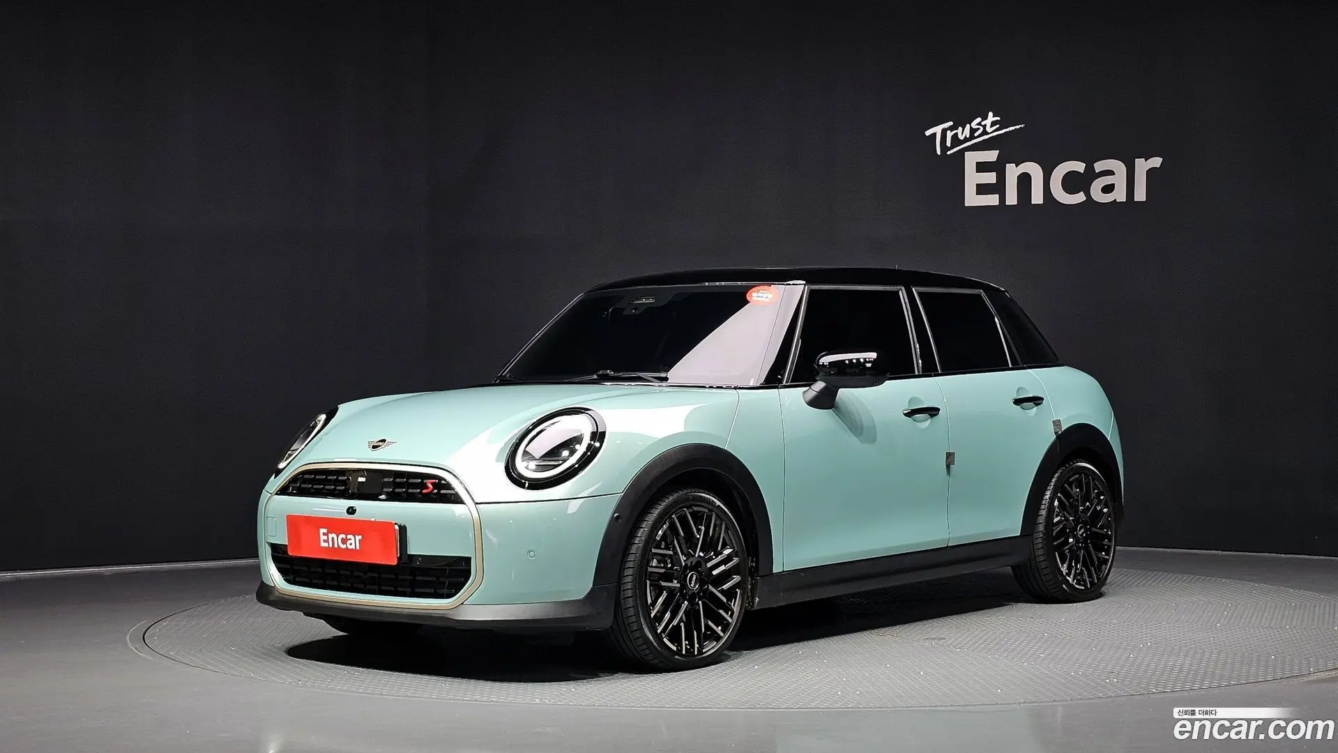Mini Cooper 5 Door Favoured