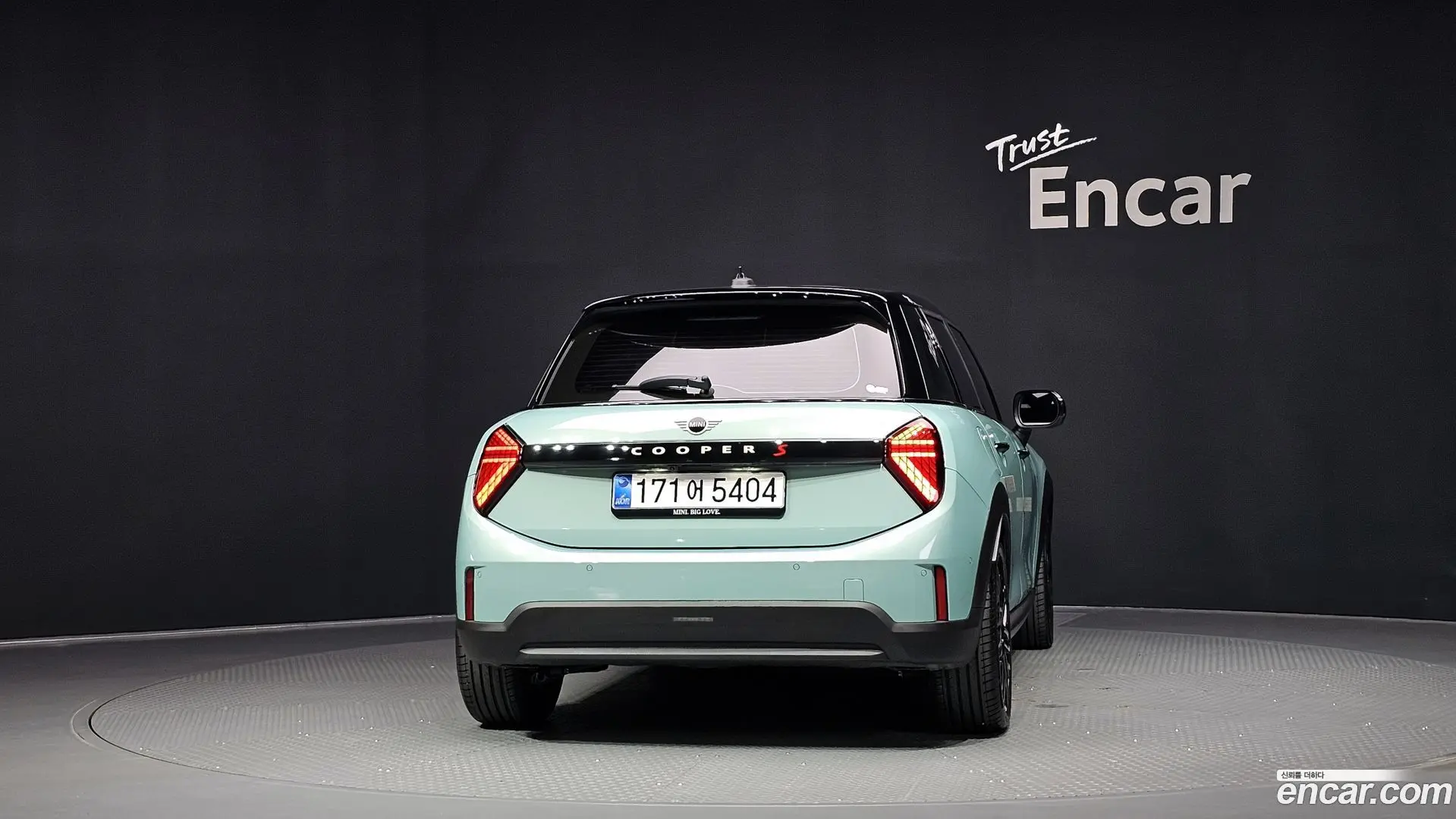 Mini Cooper 5 Door Favoured