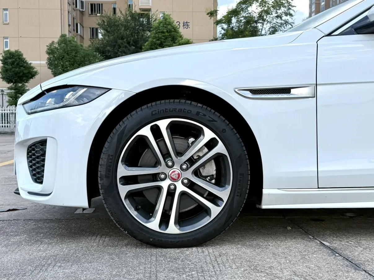 Jaguar XEL 2024 2.0T 250PS R-DYNAMIC S Progressive Sport