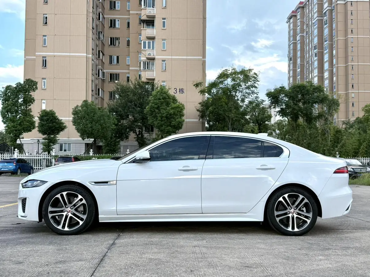 Jaguar XEL 2024 2.0T 250PS R-DYNAMIC S Progressive Sport