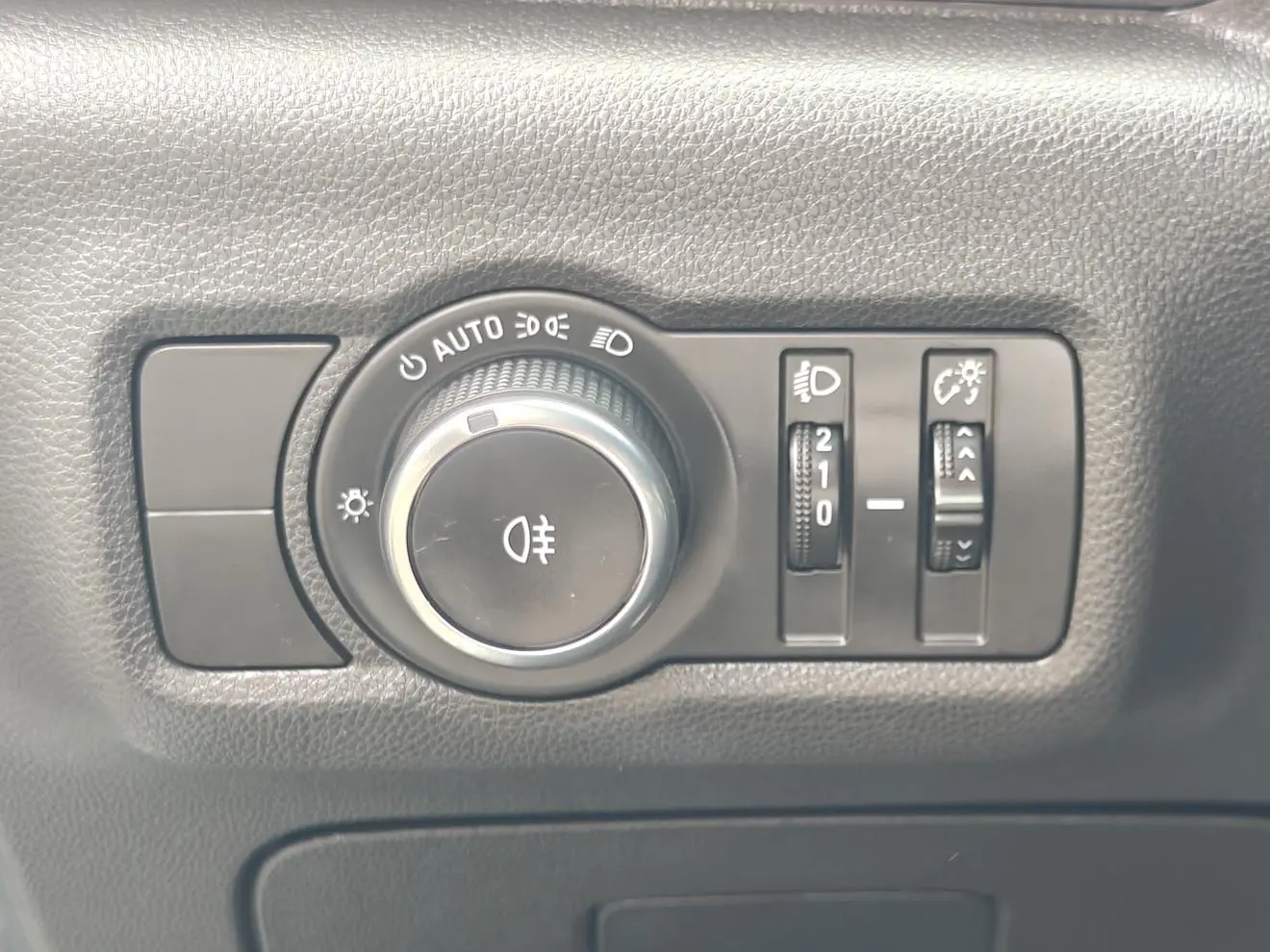 Buick Velite 6 PHEV 2022 Connected Fashion