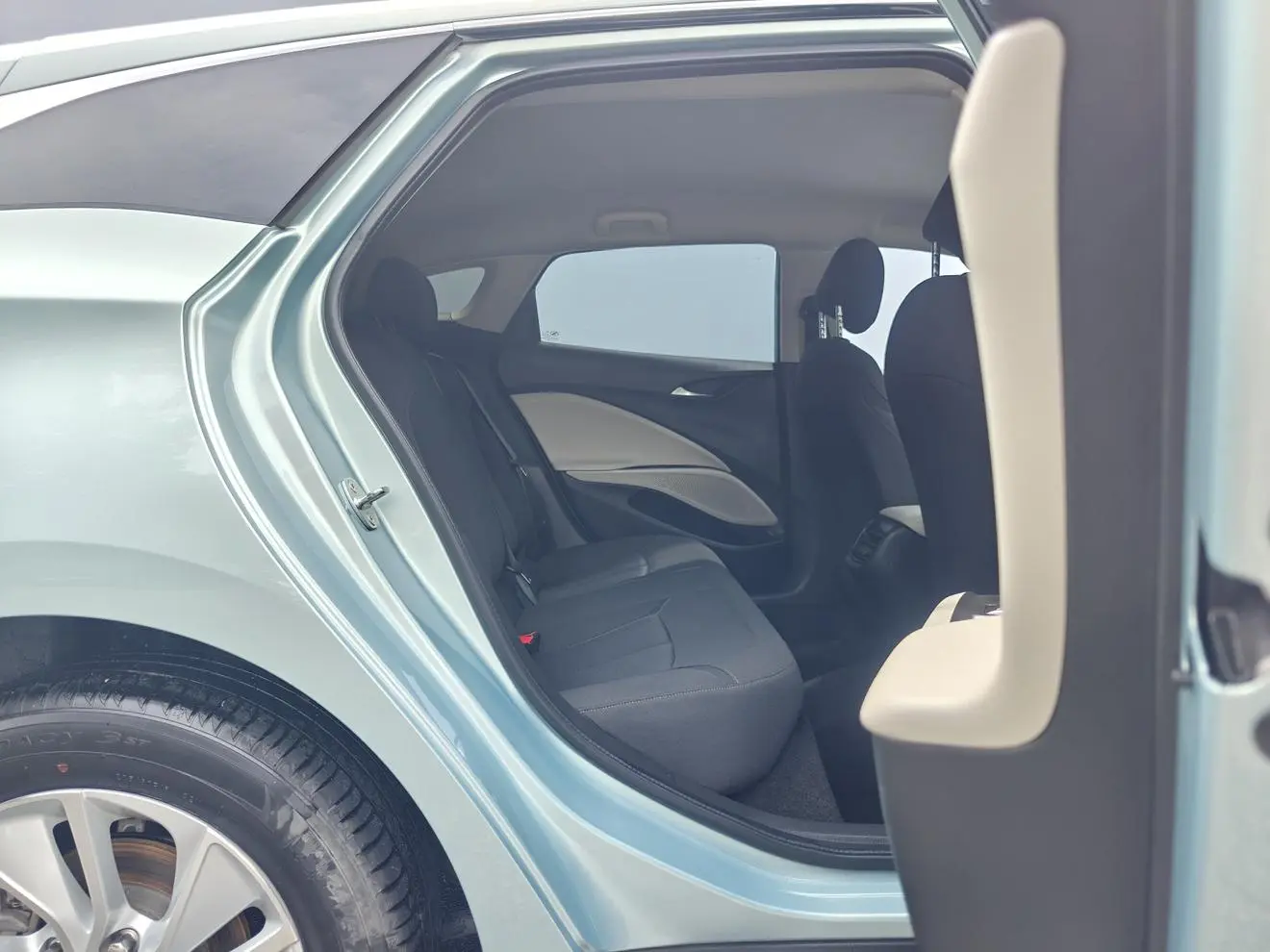 Buick Velite 6 PHEV 2022 Connected Fashion