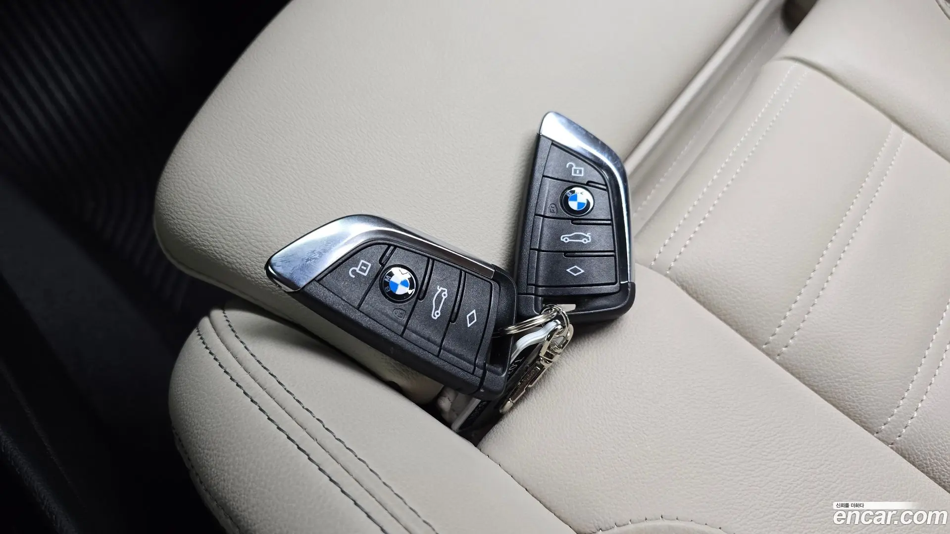 BMW iX3 M Sports 2024