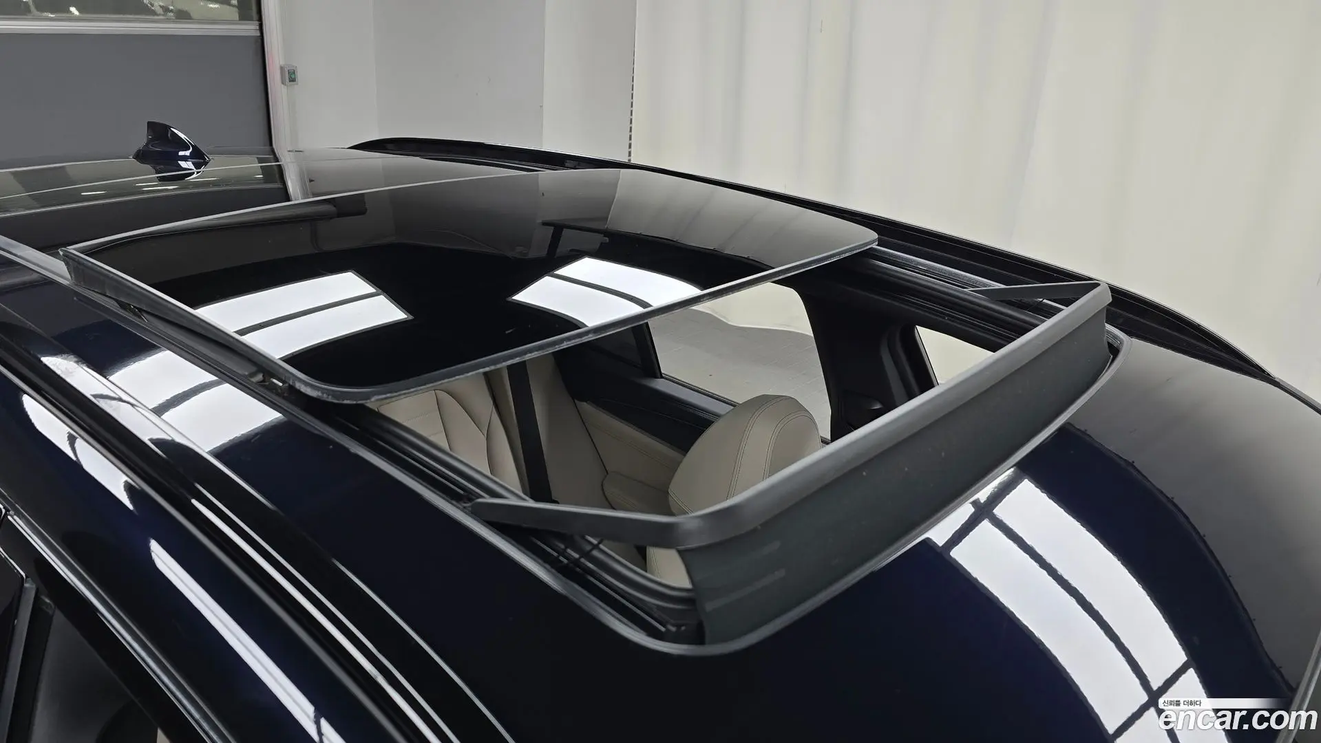 BMW iX3 M Sports 2024