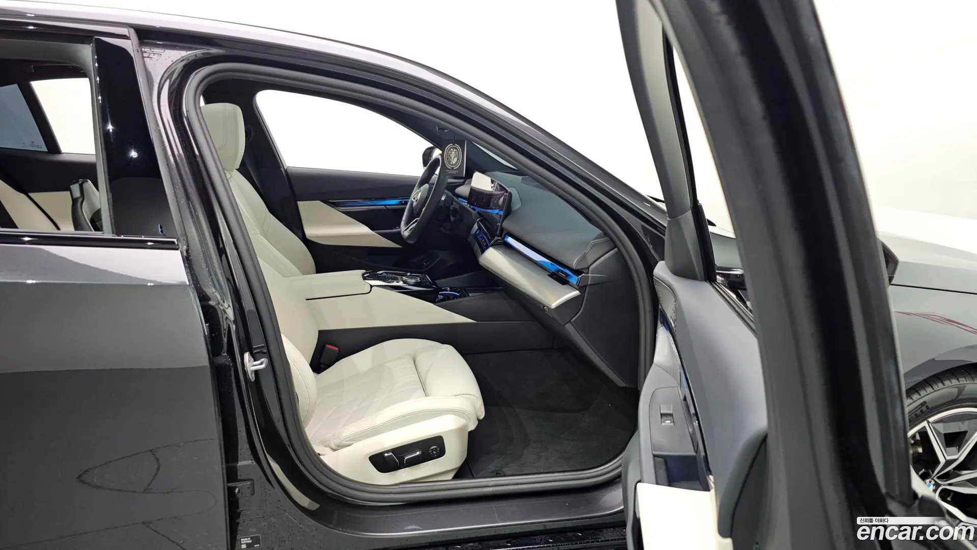 BMW 5-Series 520i M Sport 2023