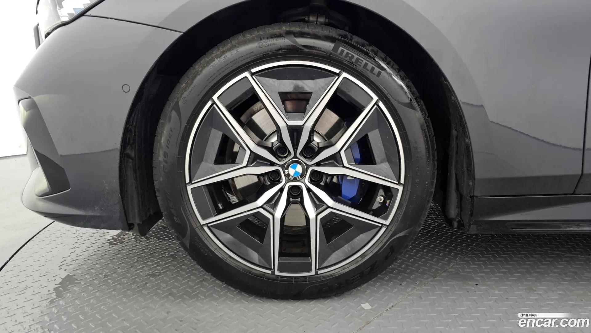 BMW 5-Series 520i M Sport 2023