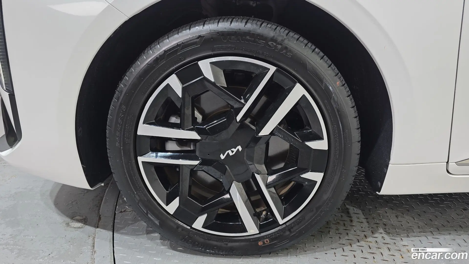 Kia K8 3.5 LPG 2WD