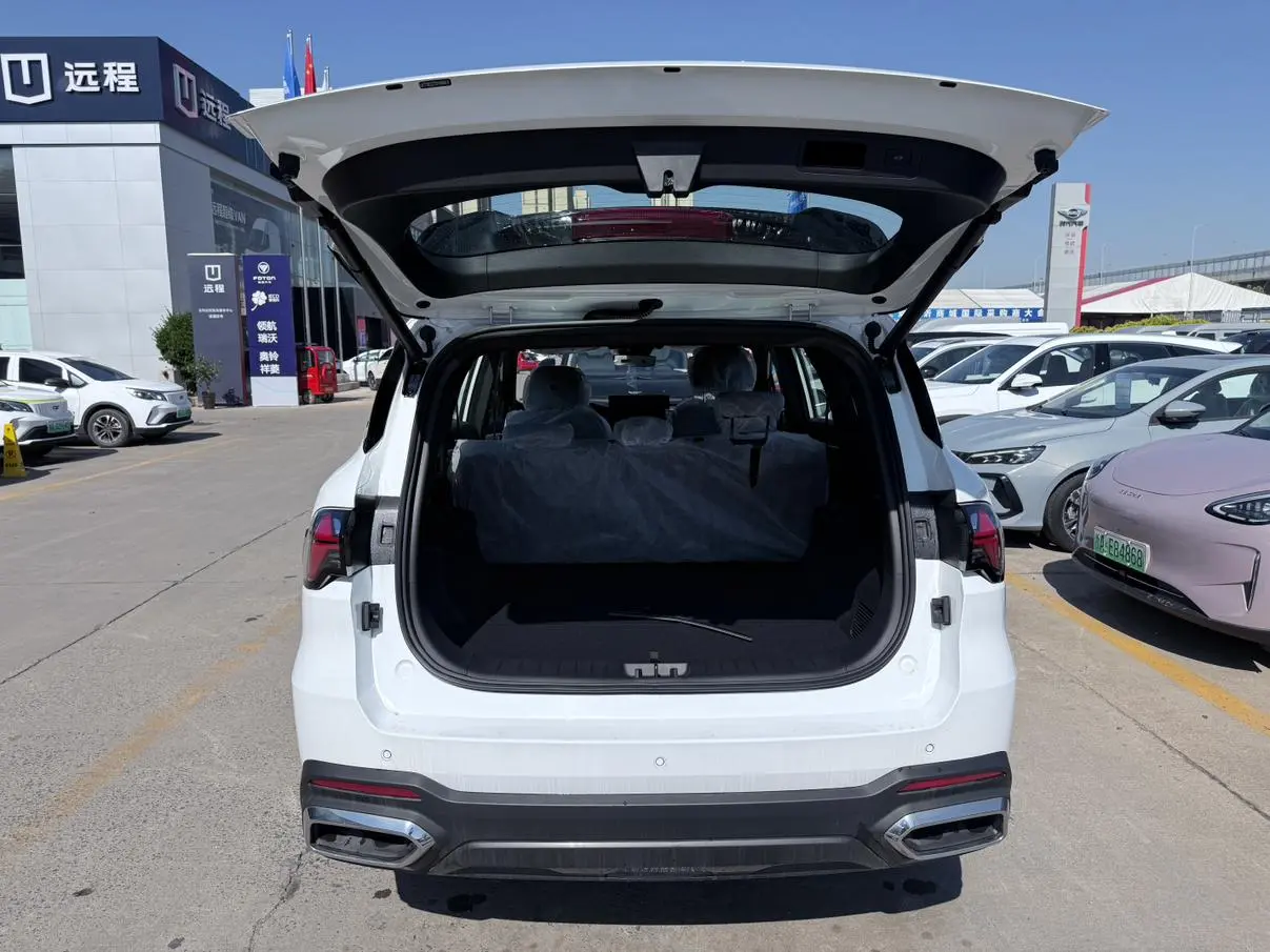 Geely Haoyue L 2026 1.5T DCT Happy 5 seat