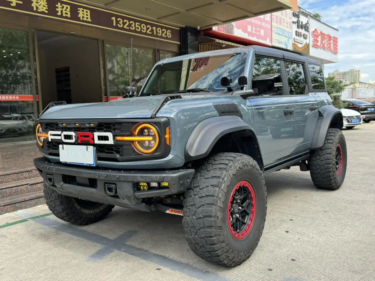 Ford Bronco 2024 2.3T Badlands