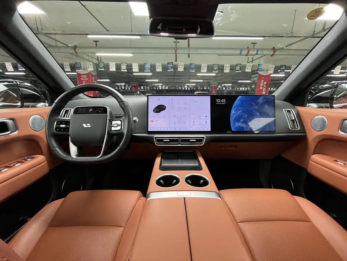 Li Auto L6 2024 Pro