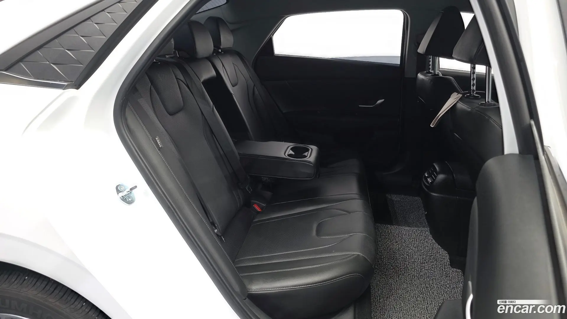 Hyundai AVANTE 1.6 2023