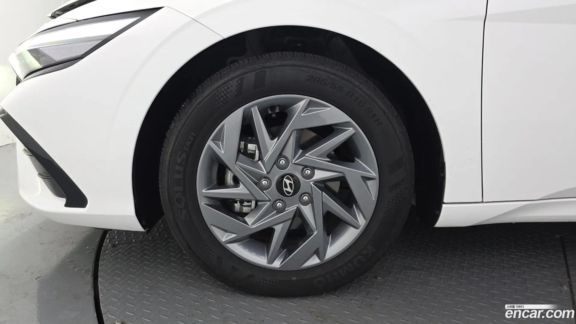 Hyundai AVANTE 1.6 2023