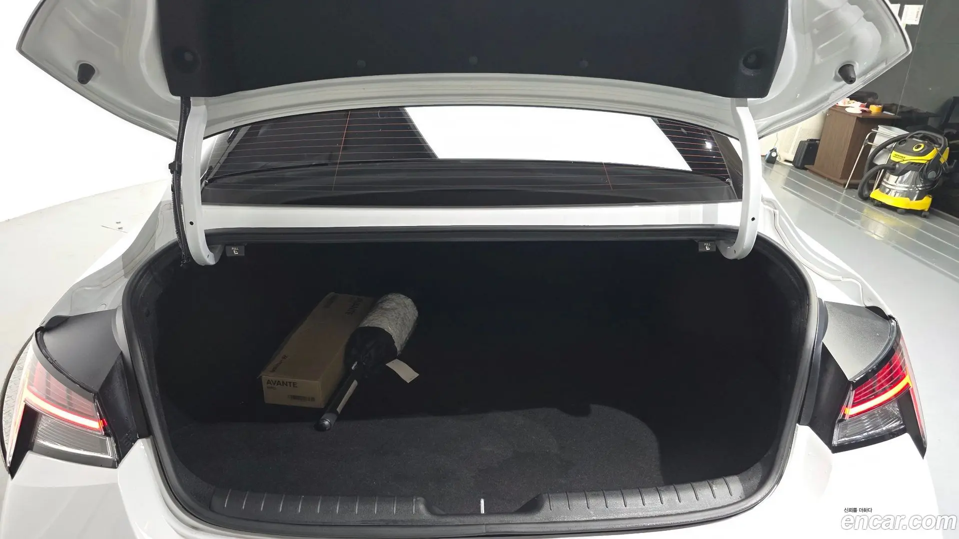 Hyundai AVANTE 1.6 2023
