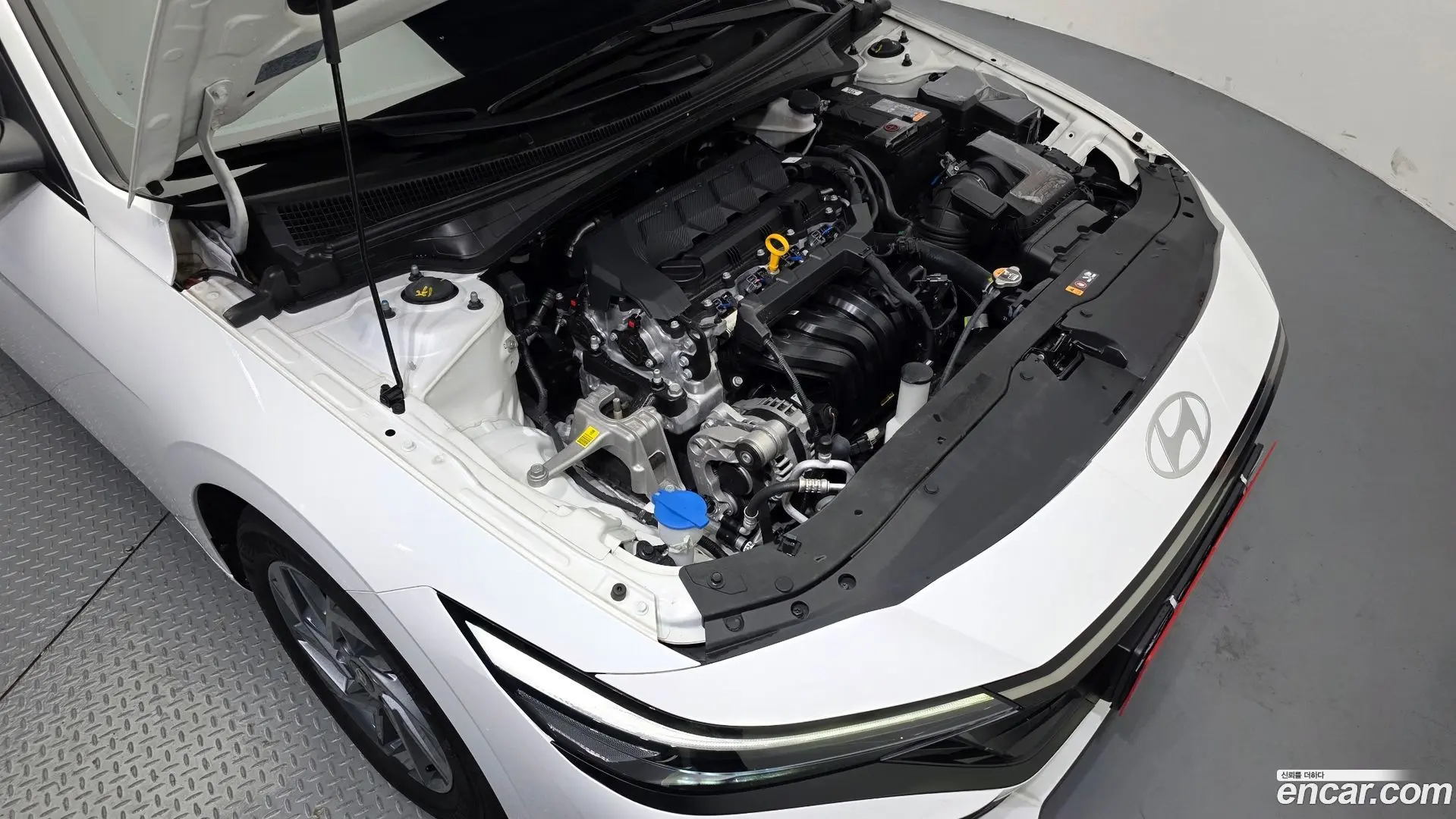 Hyundai AVANTE 1.6 2023