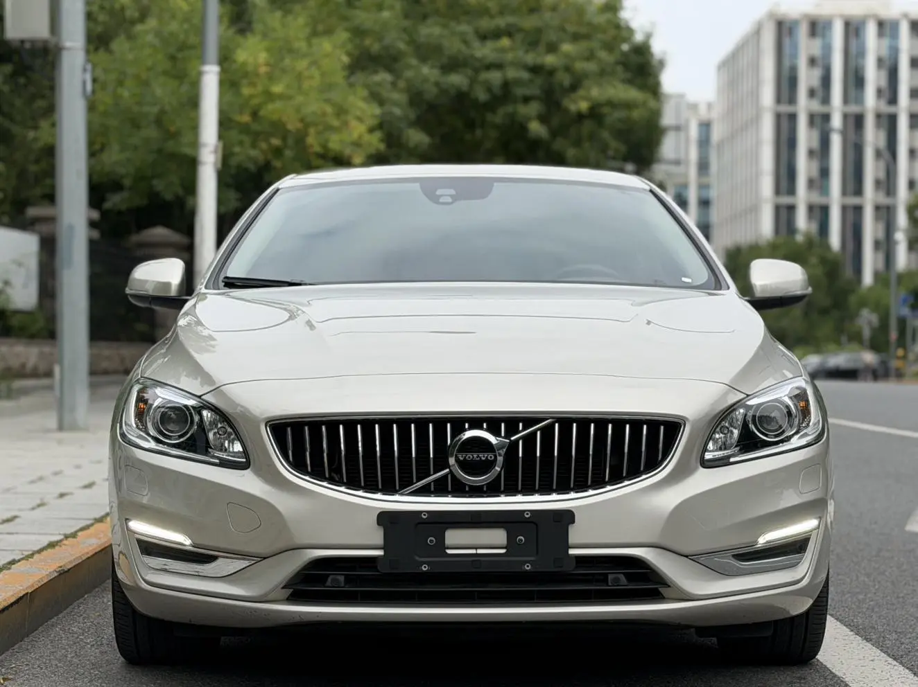 Volvo S60 2019 S60L T5 Vision