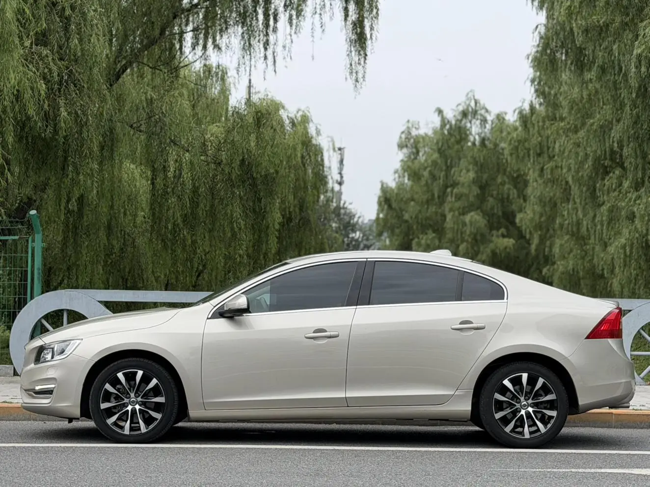 Volvo S60 2019 S60L T5 Vision