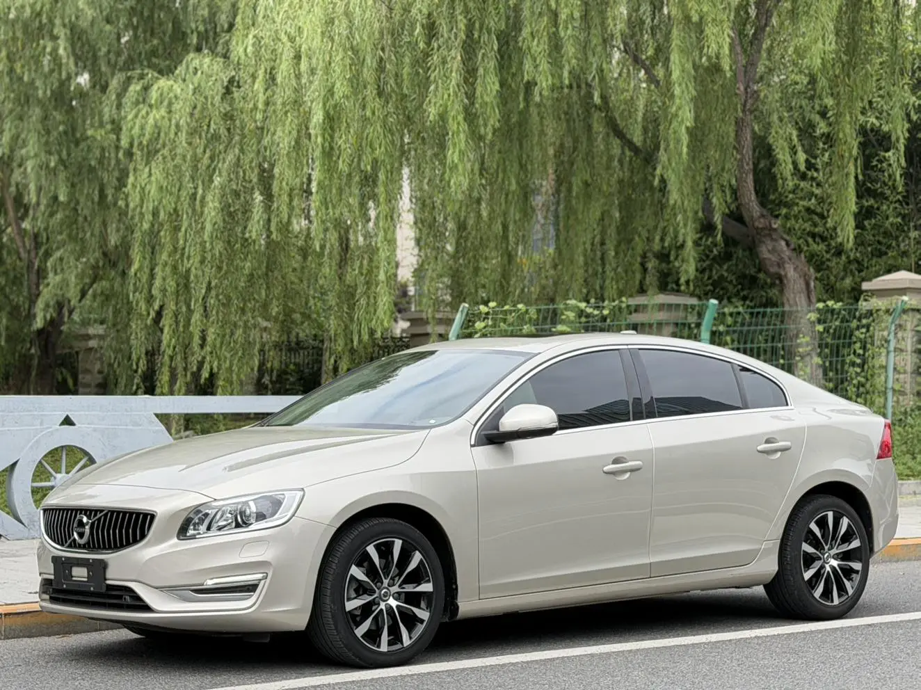 Volvo S60 2019 S60L T5 Vision