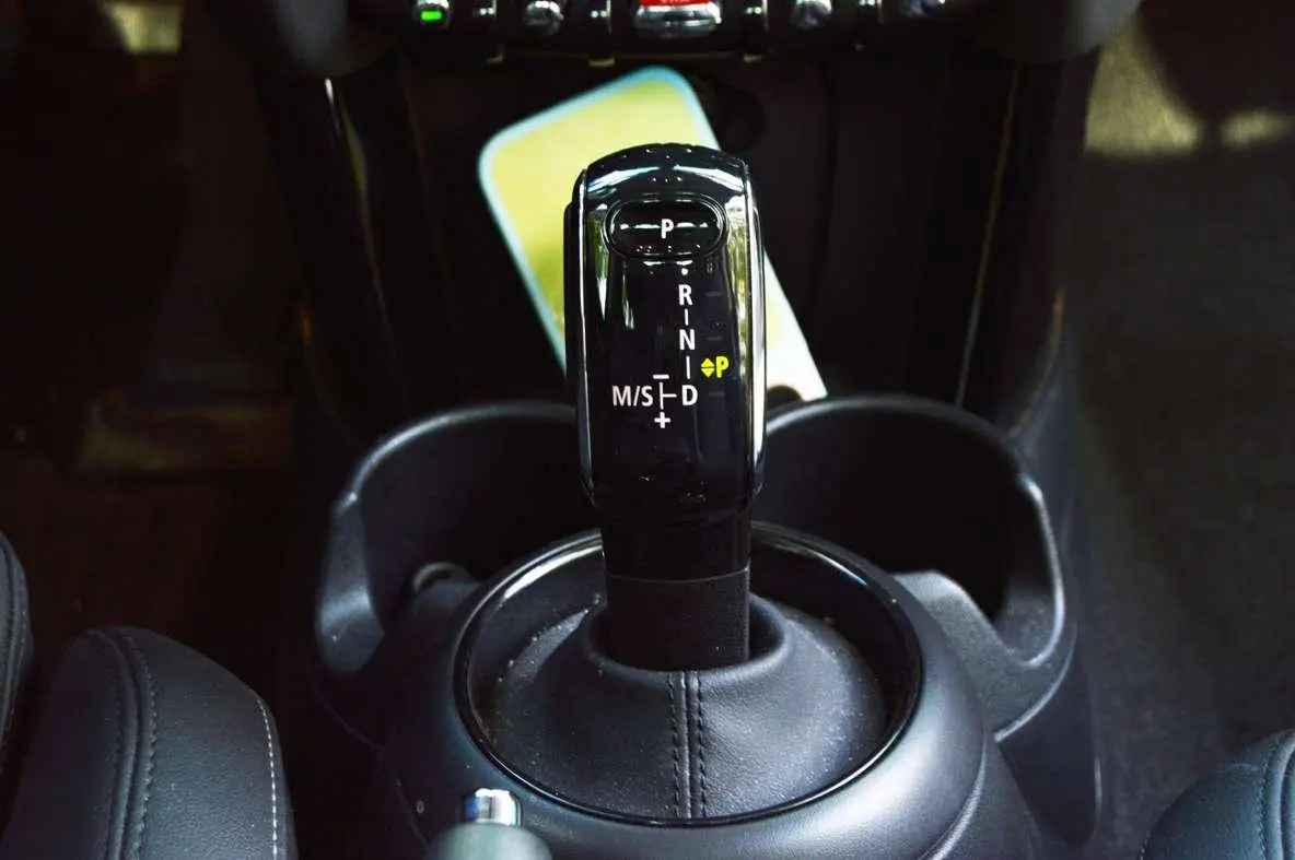MINI MINI 2023 1.5T COOPER Artist
