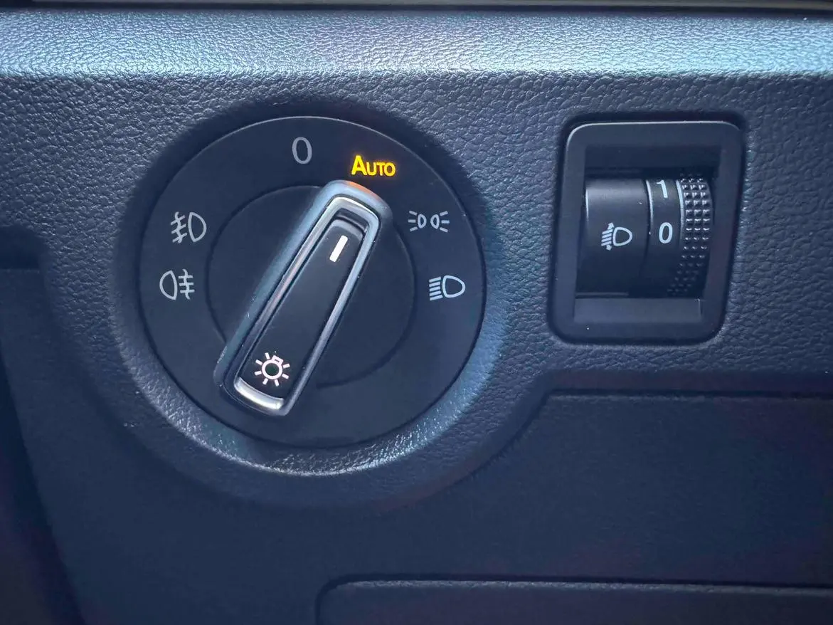 Volkswagen Tacqua 2021 280TSI DSG R-Line Smart Connected