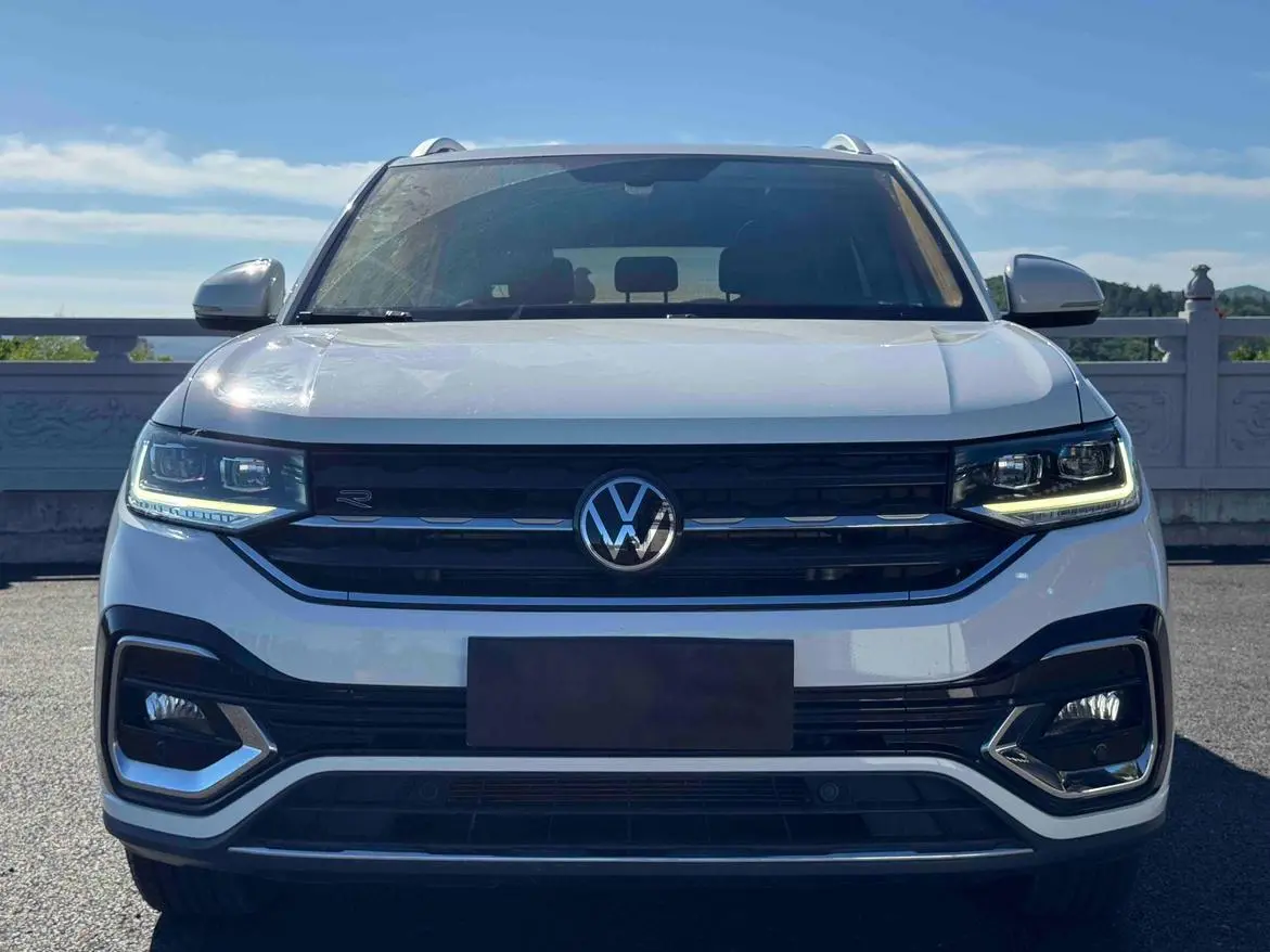 Volkswagen Tacqua 2021 280TSI DSG R-Line Smart Connected