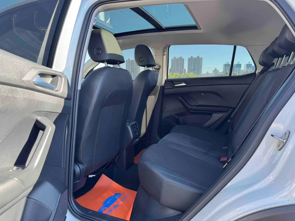 Volkswagen Tacqua 2021 280TSI DSG R-Line Smart Connected