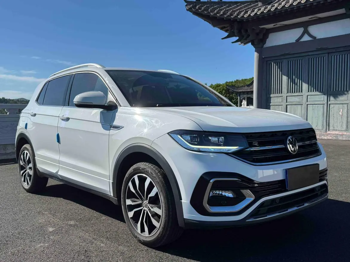 Volkswagen Tacqua 2021 280TSI DSG R-Line Smart Connected