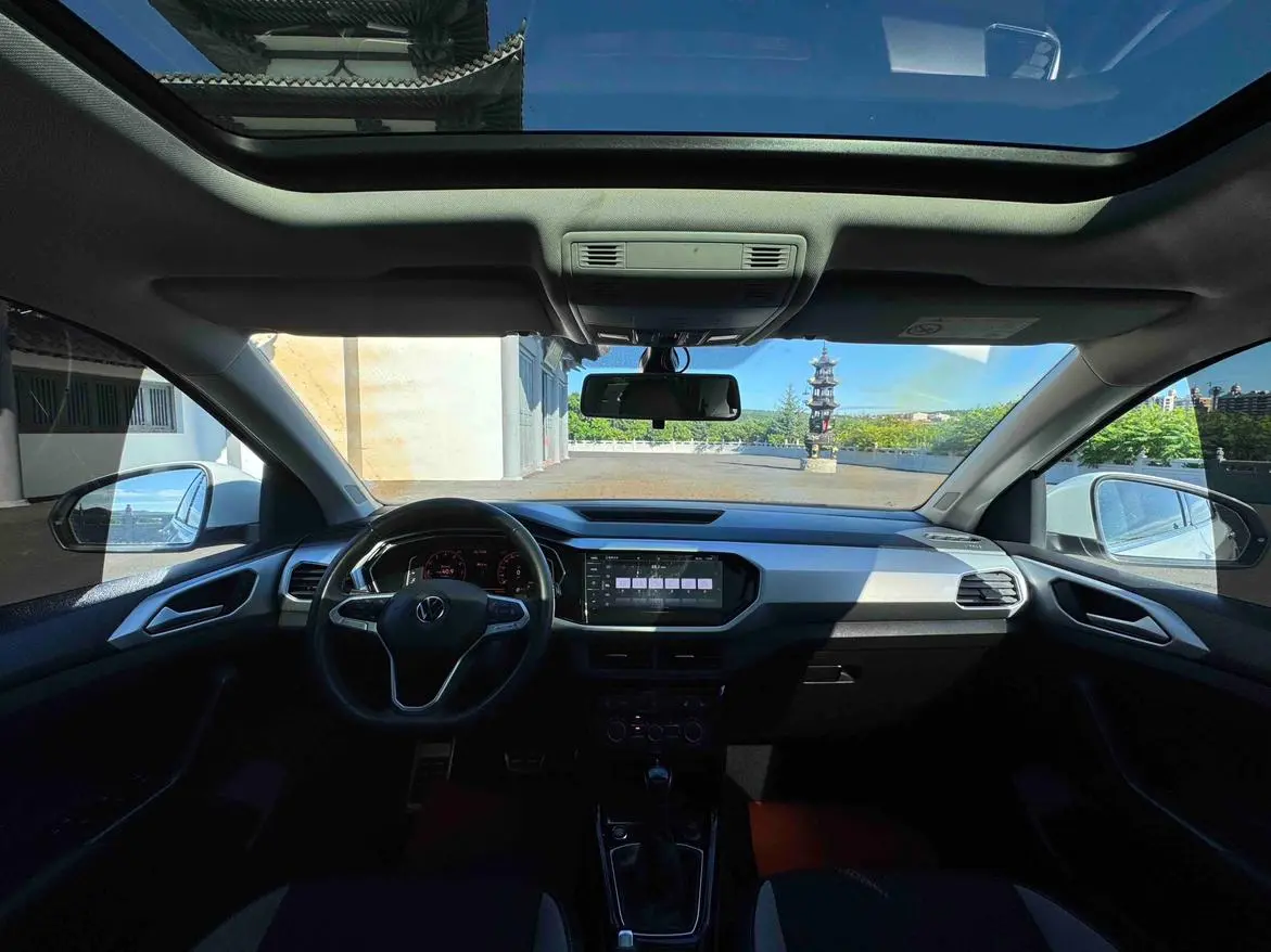 Volkswagen Tacqua 2021 280TSI DSG R-Line Smart Connected