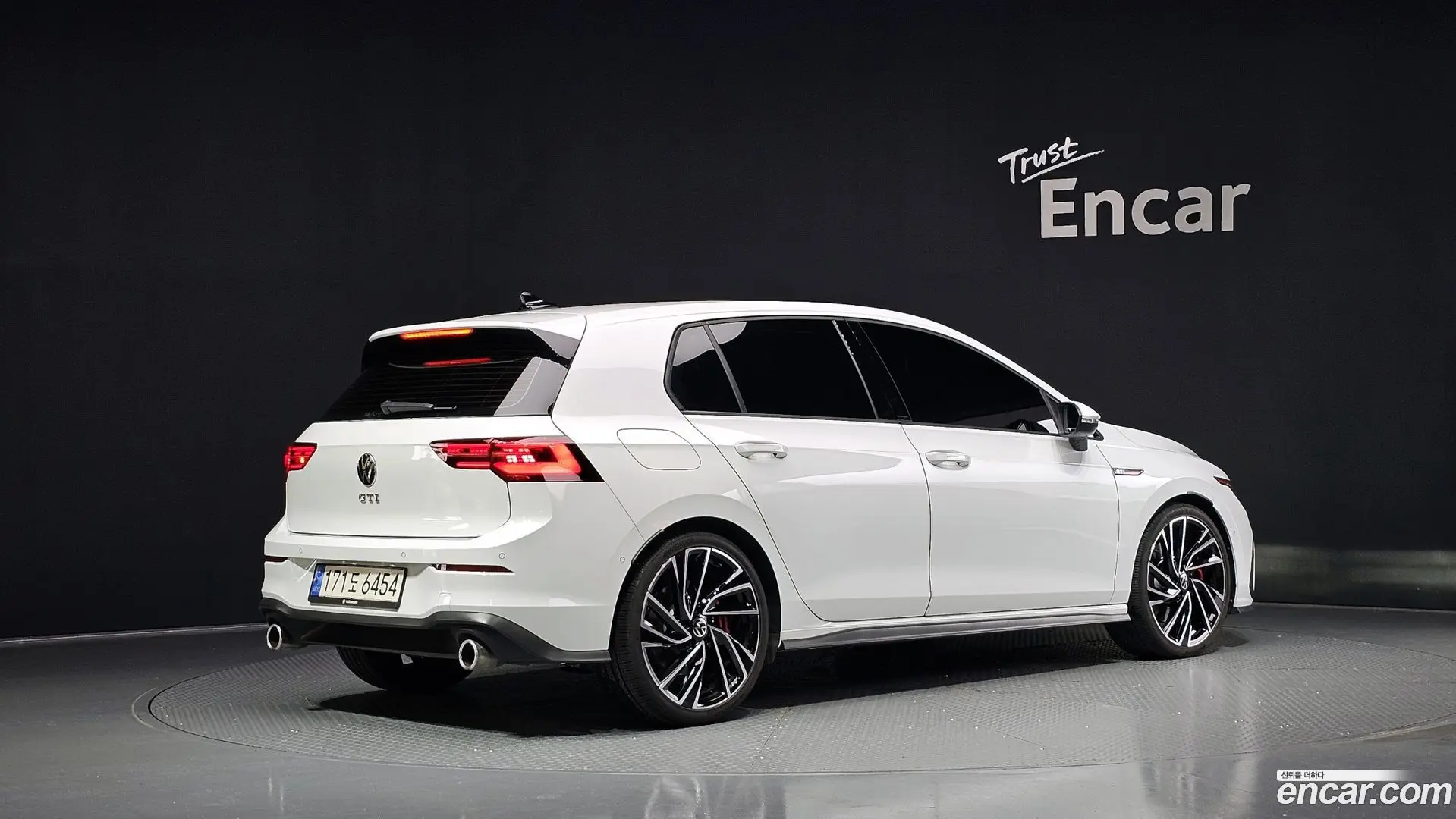 Volkswagen Golf 2.0 GTI