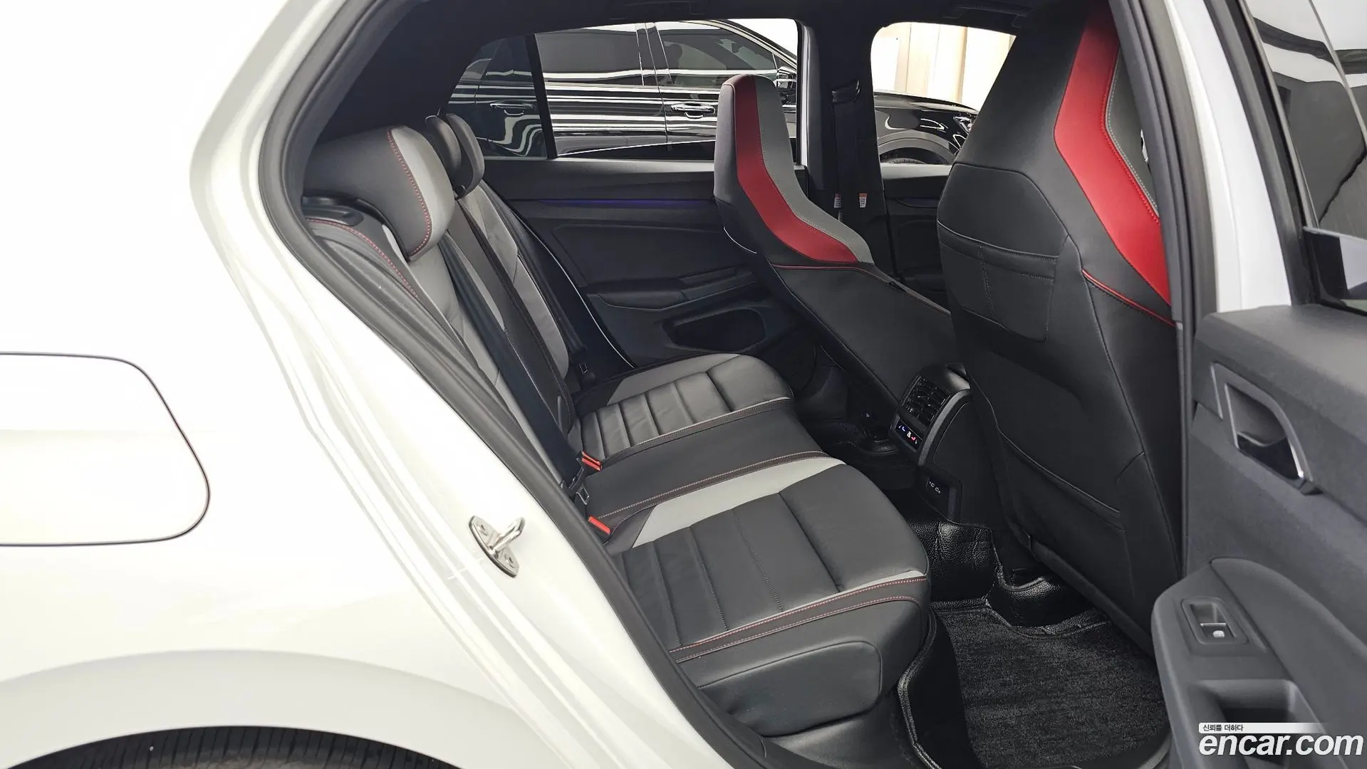 Volkswagen Golf 2.0 GTI