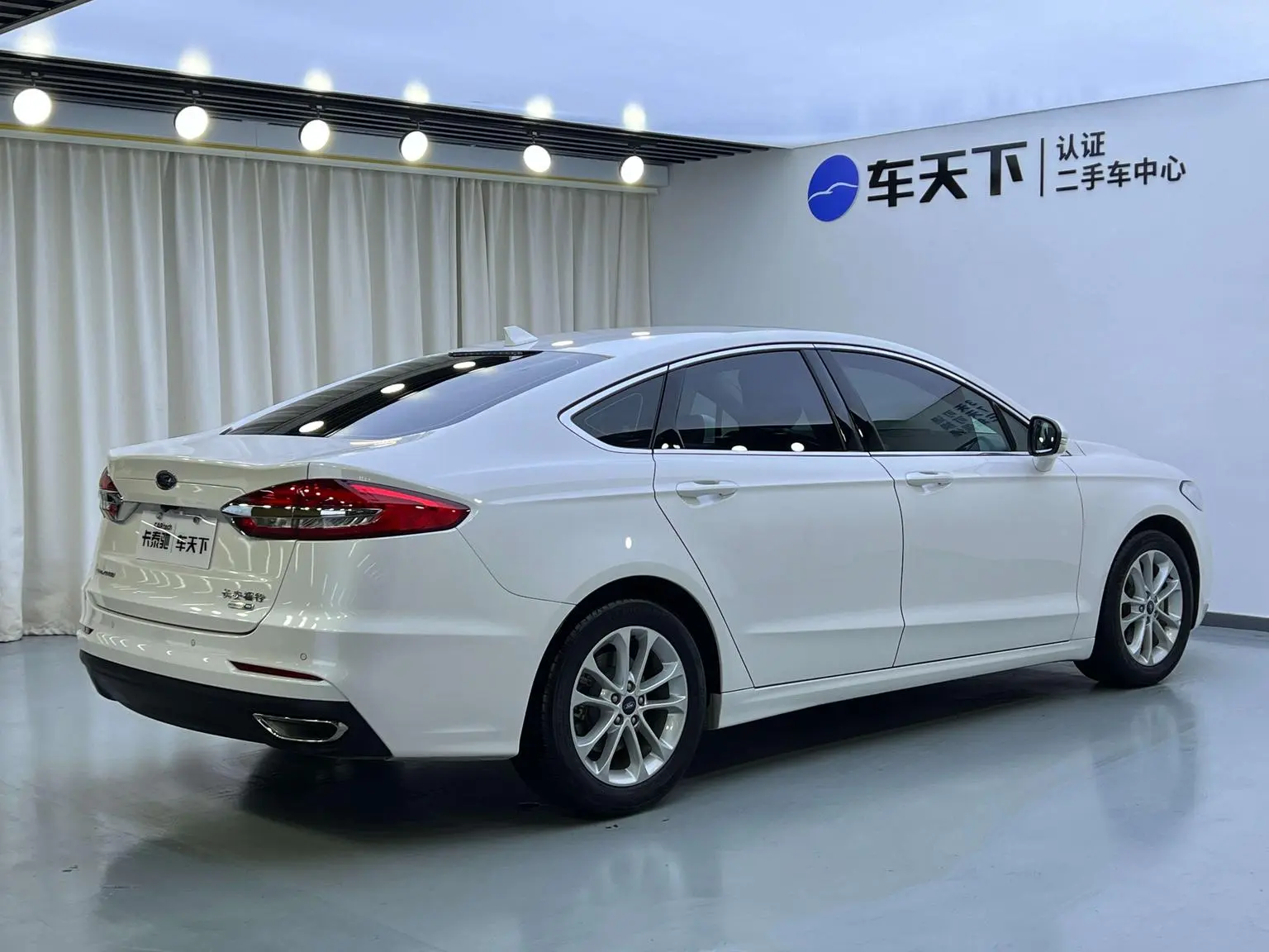 Ford Mondeo 2020 EcoBoost 180 Fashion