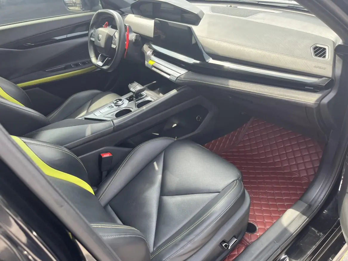 Changan UNI-V 2022 1.5T Sport