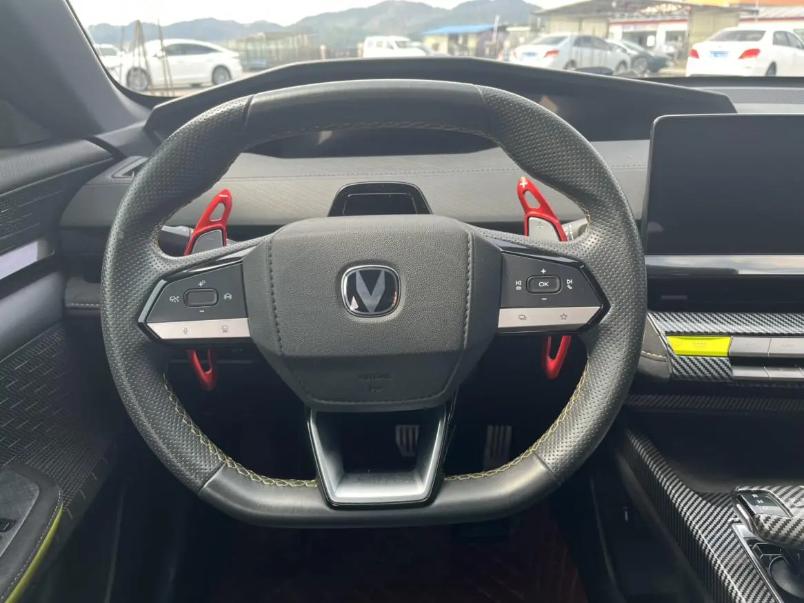 Changan UNI-V 2022 1.5T Sport