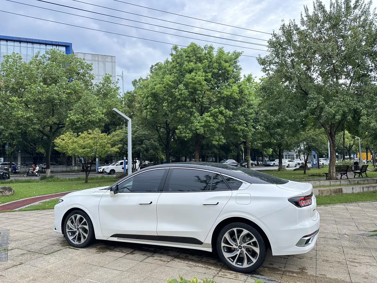 Ford Mondeo 2022 Facelift EcoBoost 245 Supreme