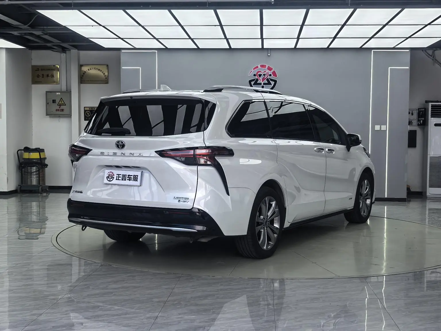 Toyota Sienna 2024 Hybrid 2.5L Premium