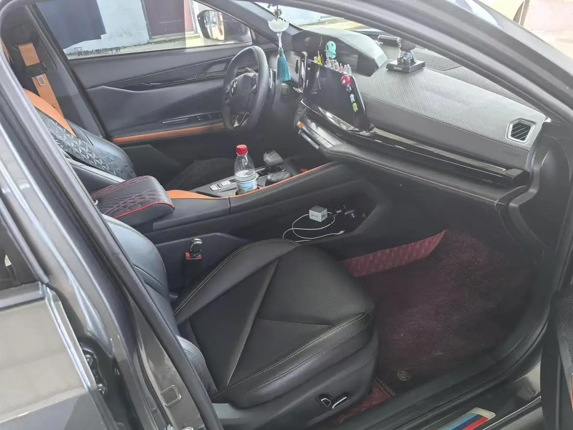 Changan UNI-V 2022 1.5T Smart Pilot