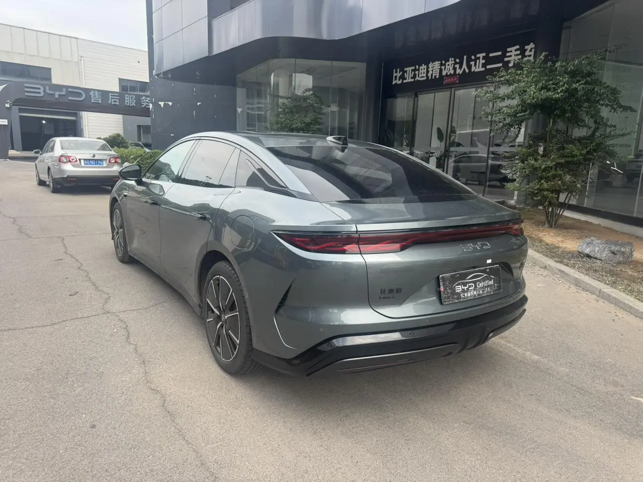BYD Han L DM 2025 DM-i 200KM 2WD LiDAR Flagship