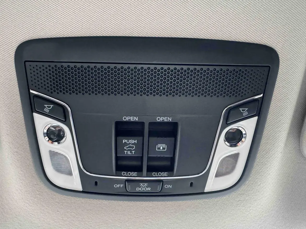 Honda Vezel 2022 1.5L CVT Phantom Night Pioneer