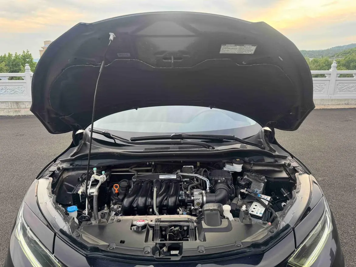Honda Vezel 2022 1.5L CVT Phantom Night Pioneer